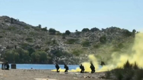 Yunanistan’dan yeni tahrik: Gayri askeri statüdeki Sakız Adası’nda tatbikat!